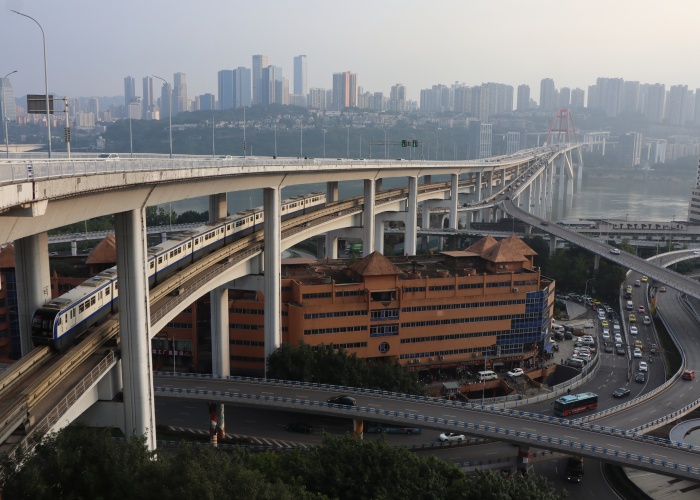 �d�c�A���H��